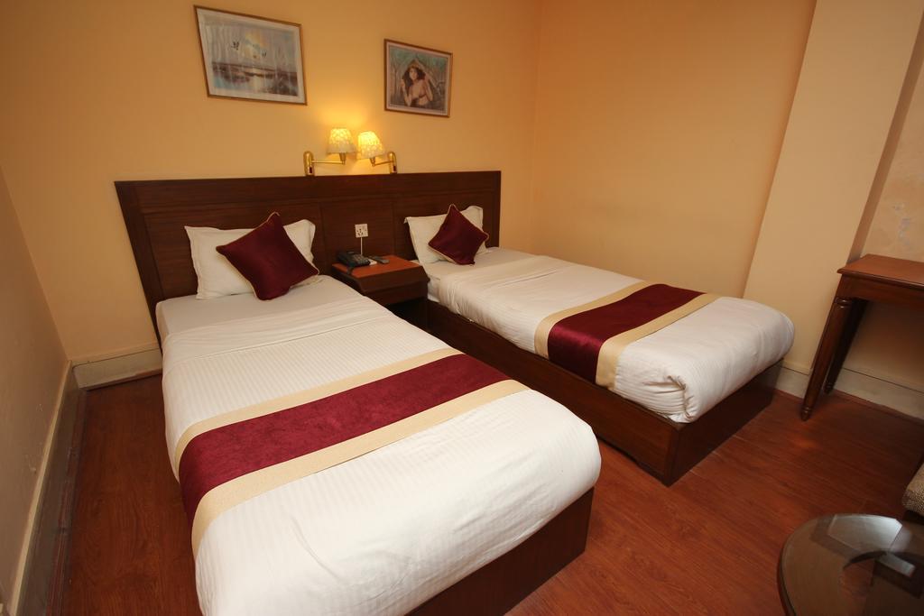 Hotel Pilgrims Катманду Екстериор снимка