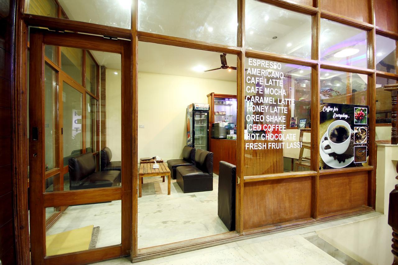 Hotel Pilgrims Катманду Екстериор снимка